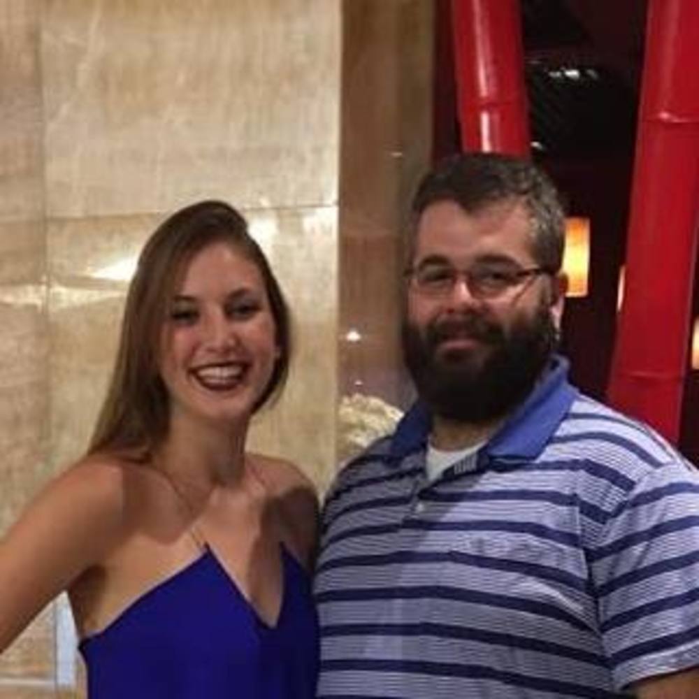 Meet your Posher, Dominique